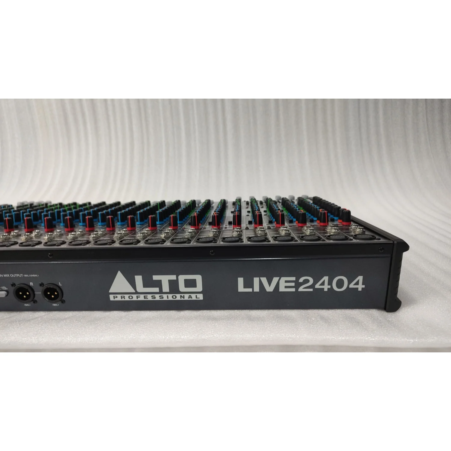 Alto Live 2404 Professional 24-Channel/4-Bus Mixer - Open Box - Image 7