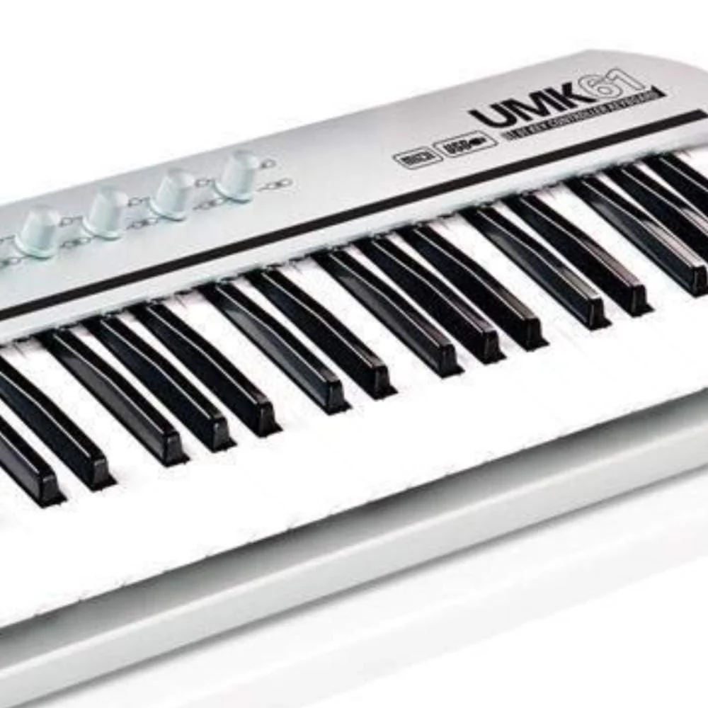 Ashton UMK61 61-Key Midi Keyboard - Image 3