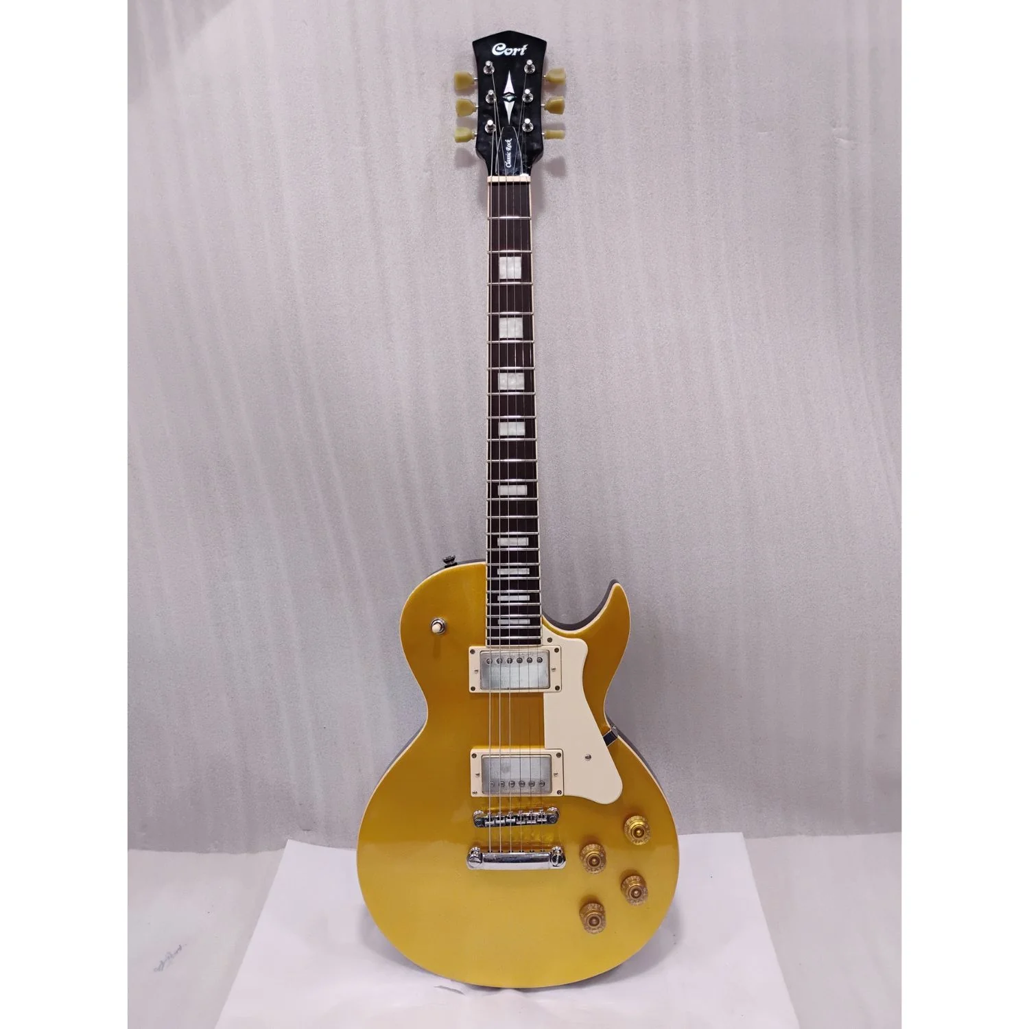 Cort CR200 Les Paul Style Electric Guitar - Open Box