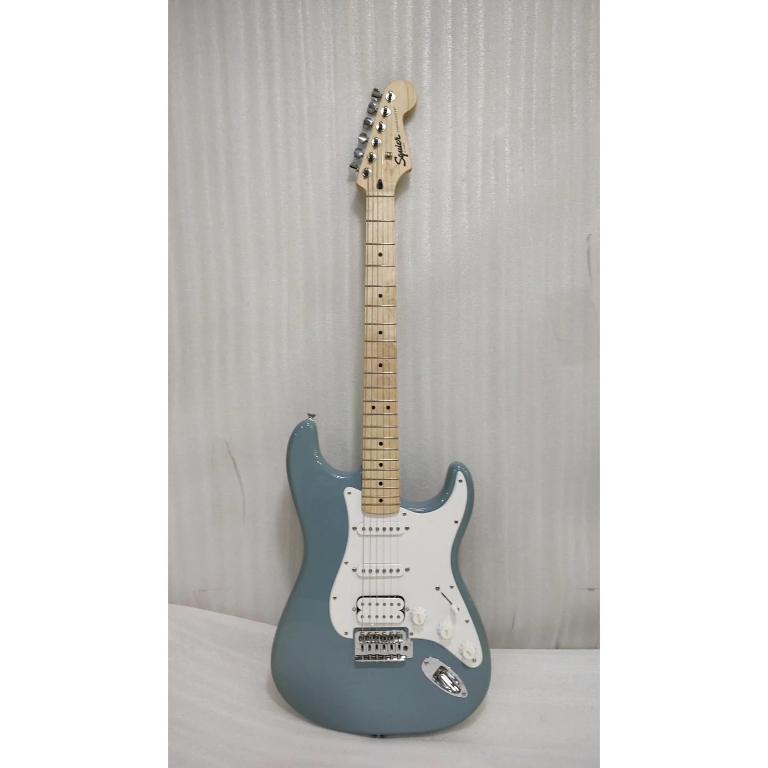 Fender FSR Squier Sonic Stratocaster Electric Guitar - Open Box