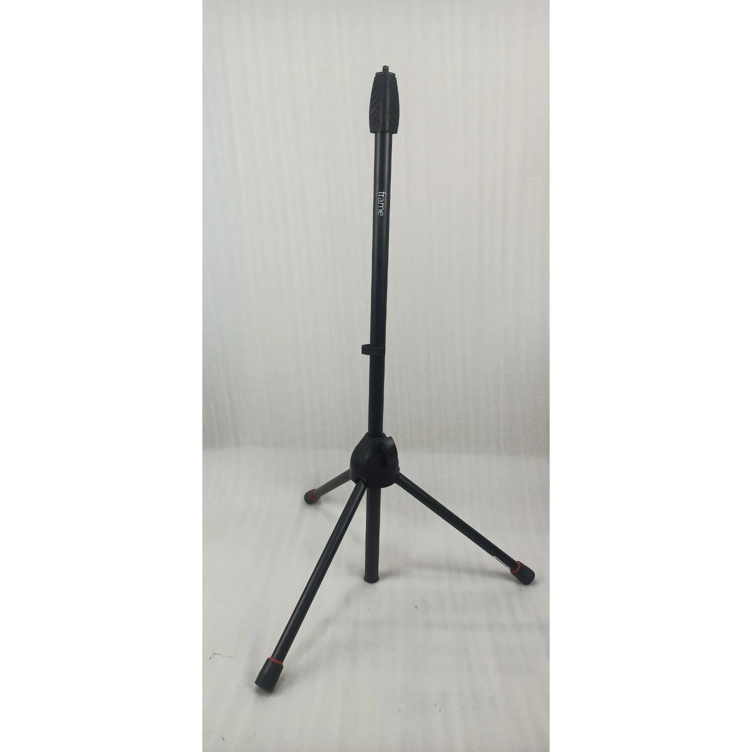Gator Frameworks GFW-MIC-2010 Tripod Mic Stand with Standard Twist Clutch and Single Section Boom - Open Box B Stock