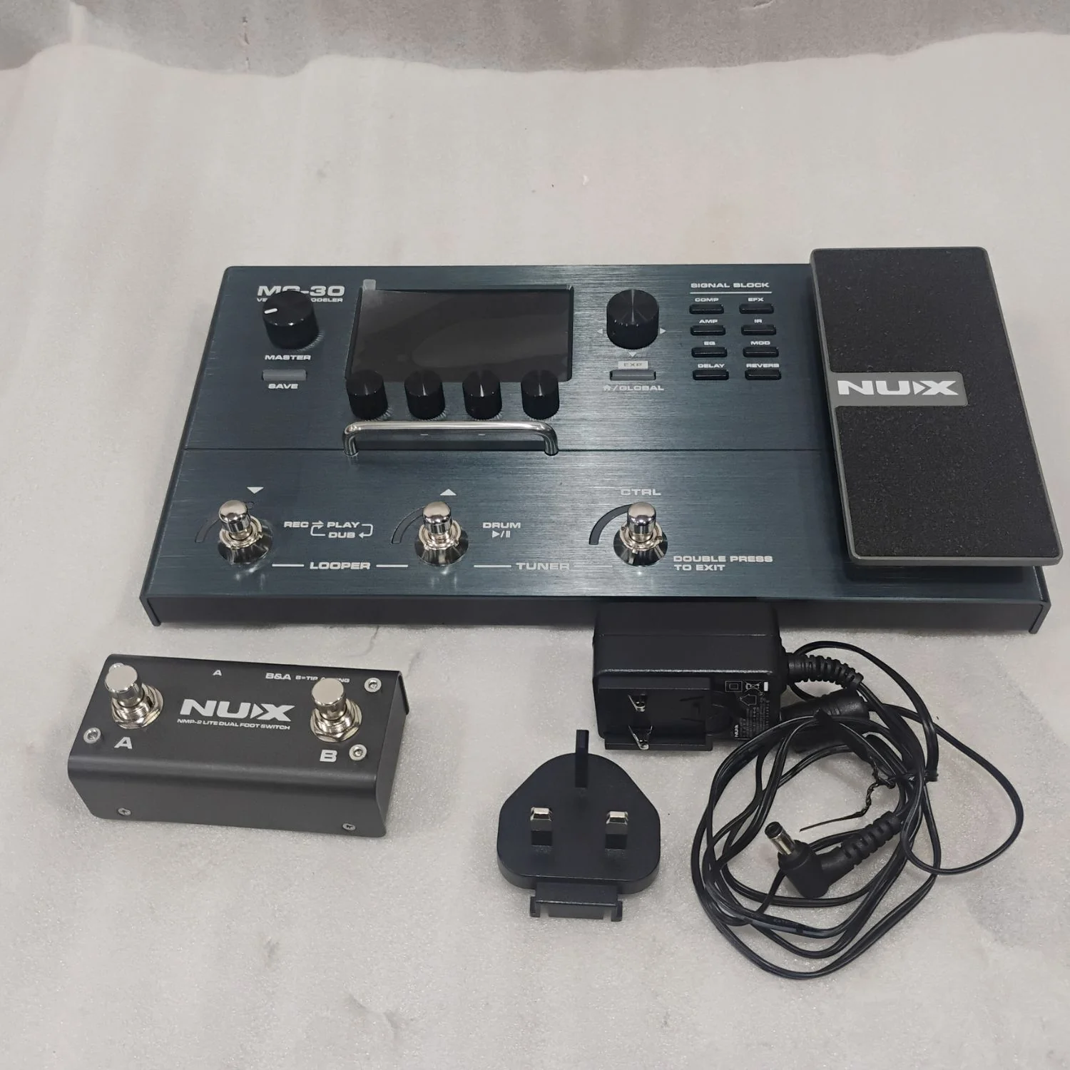 Nux MG 30 Guitar Multieffects Processor - Open Box - Image 2