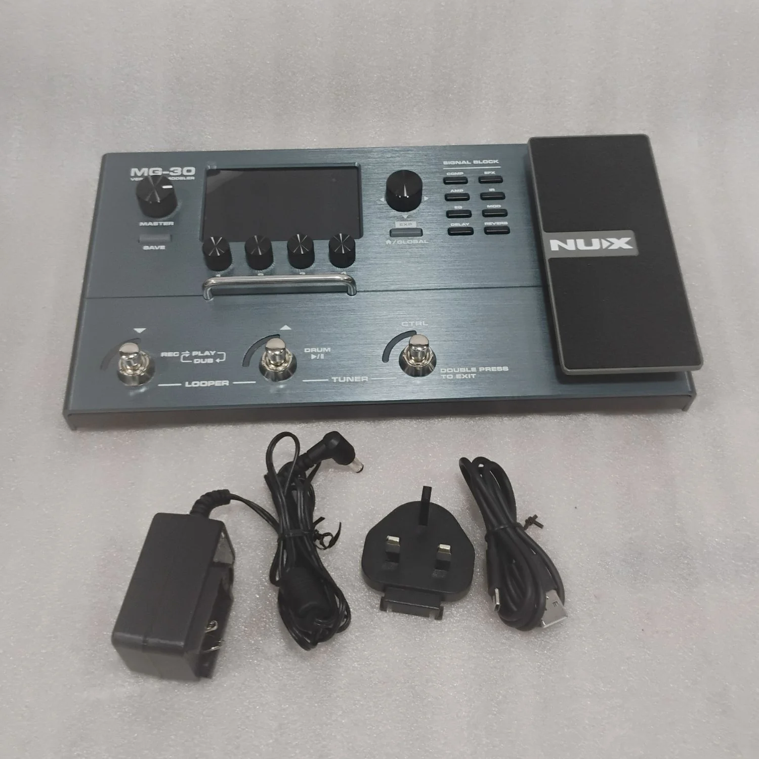 Nux MG 30 Guitar Multieffects Processor - Open Box B Stock - Image 3