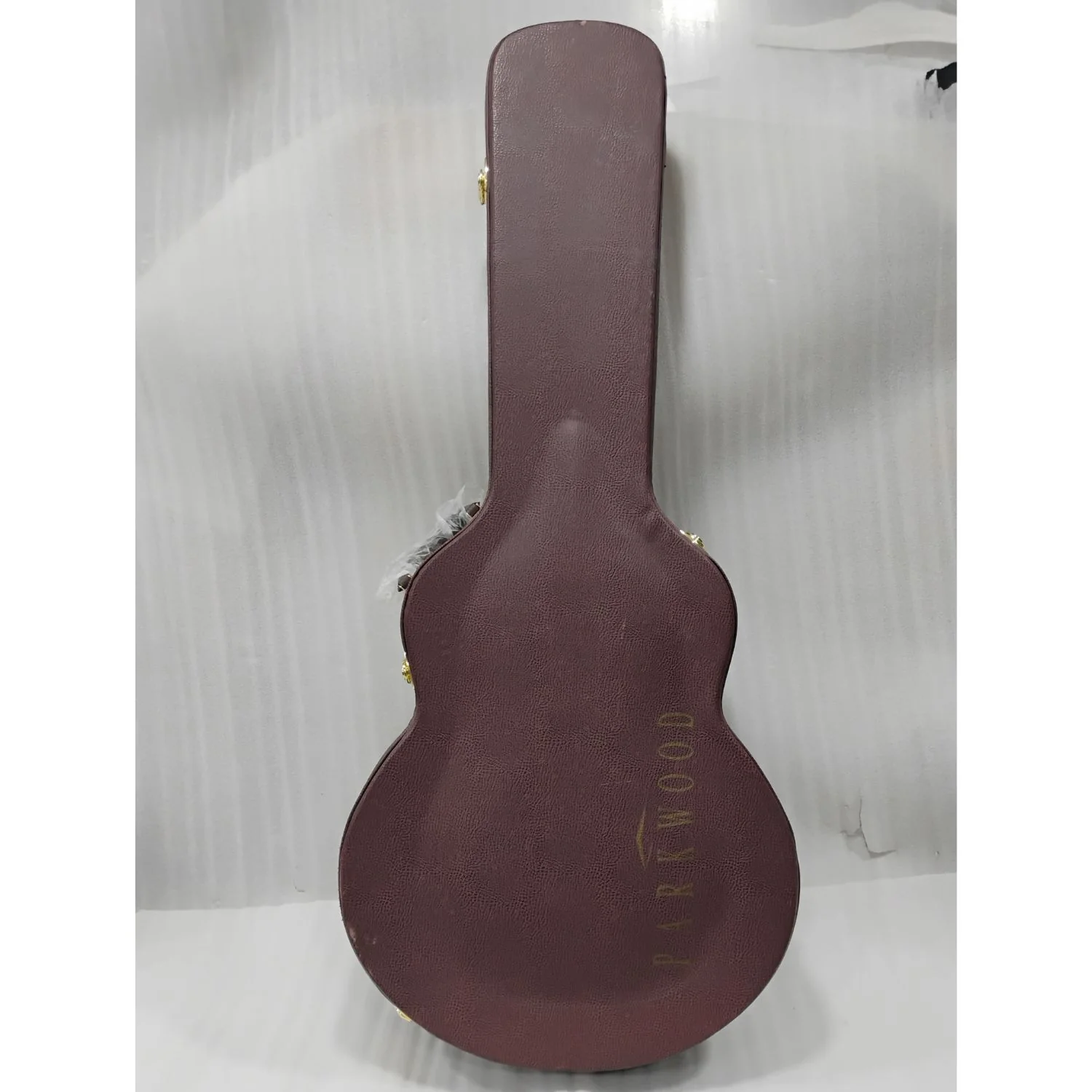 Parkwood GA980ADK GA Series Grand Auditorium Cutaway Electro Acoustic Guitar with Case - Open Box - Image 4