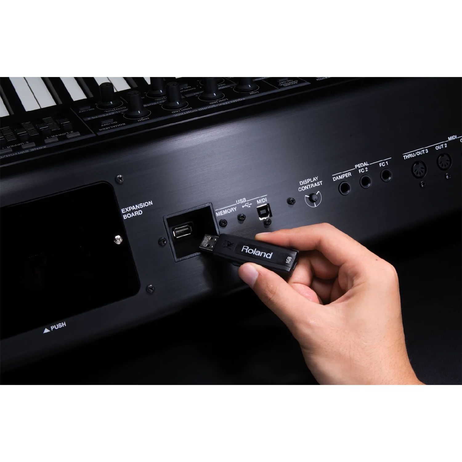 Roland RD700GX Professional Digital Piano - Image 5