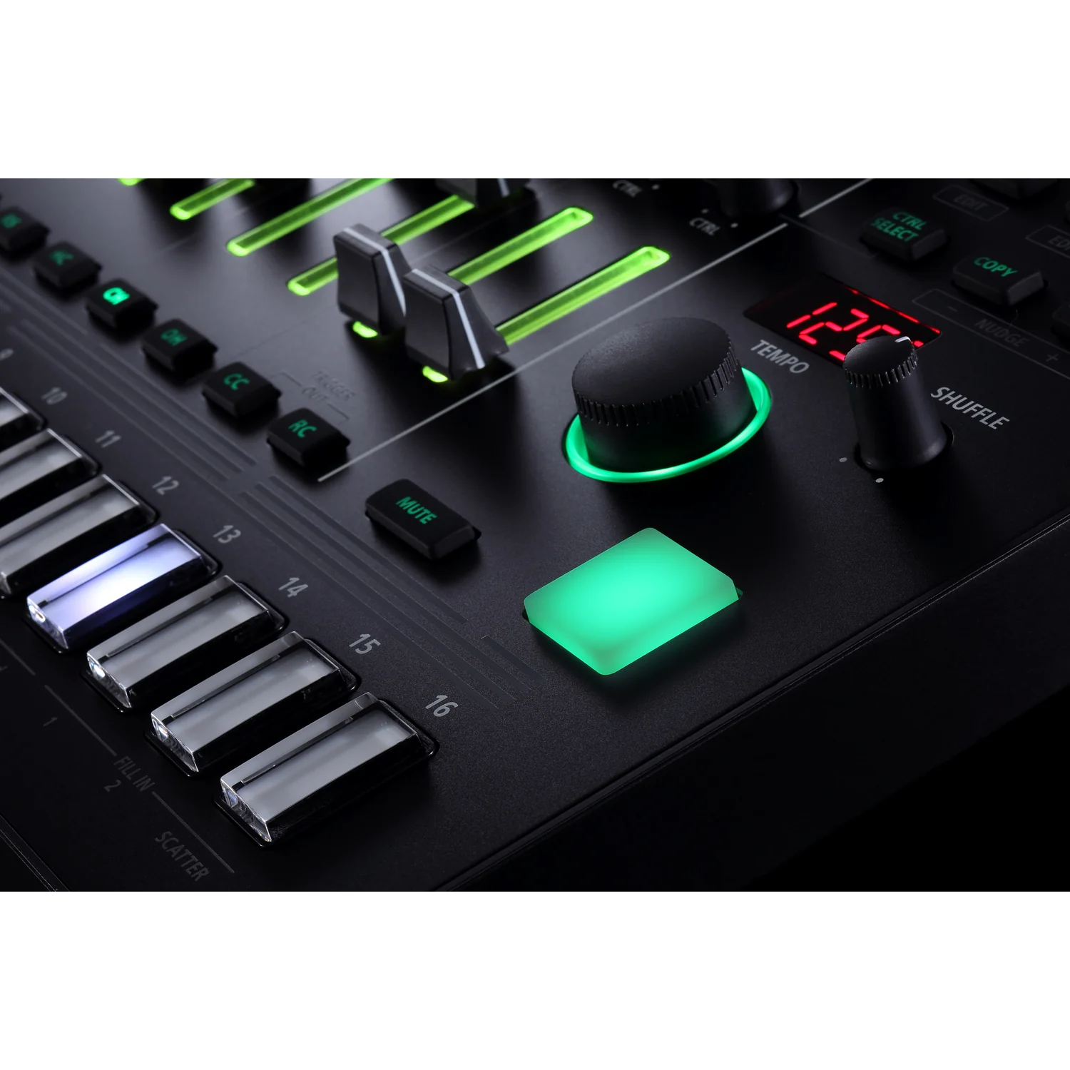 Roland TR-8S Rhythm Performer - Image 8