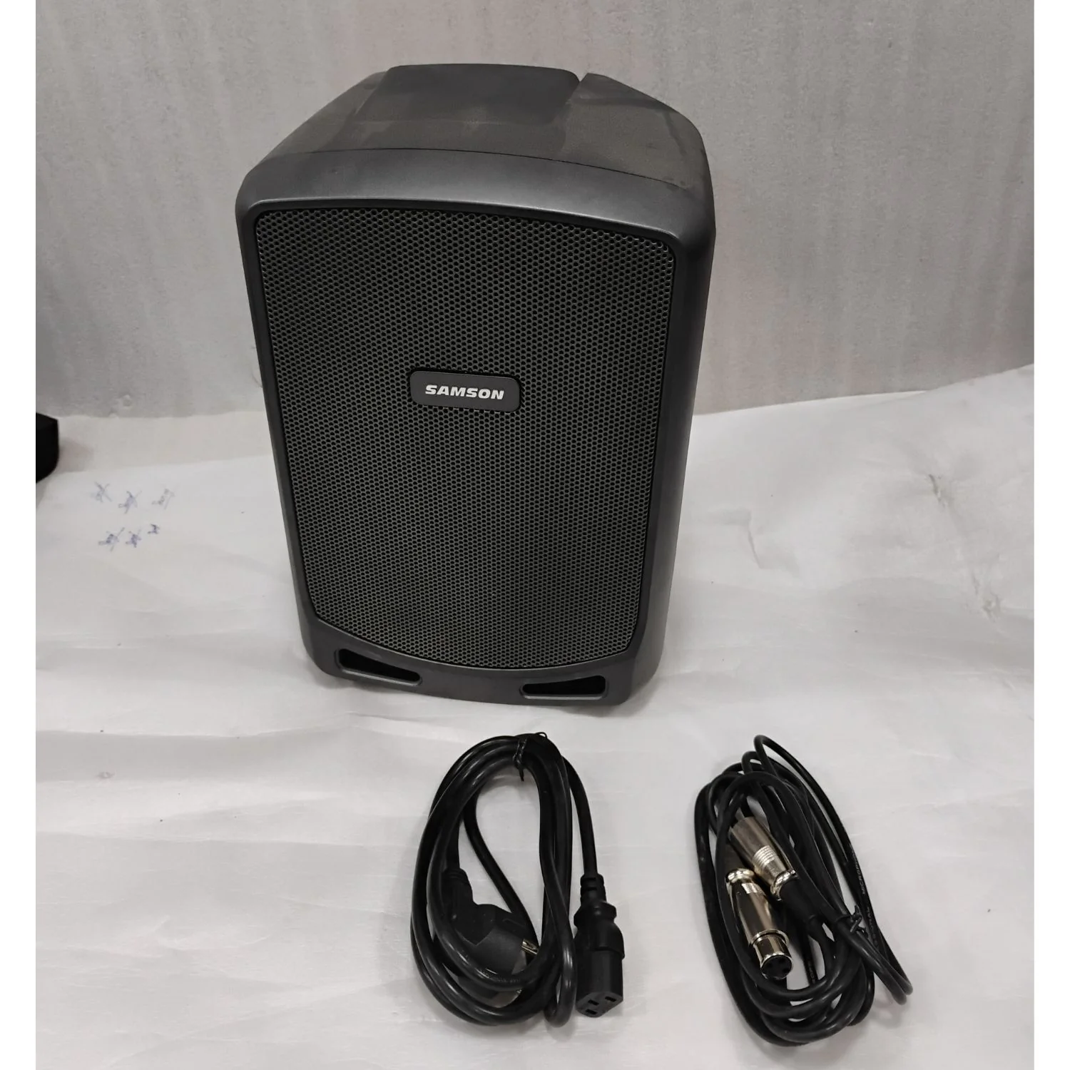 Samson EXPEDITIONEXPRESS Speaker - Open Box B Stock