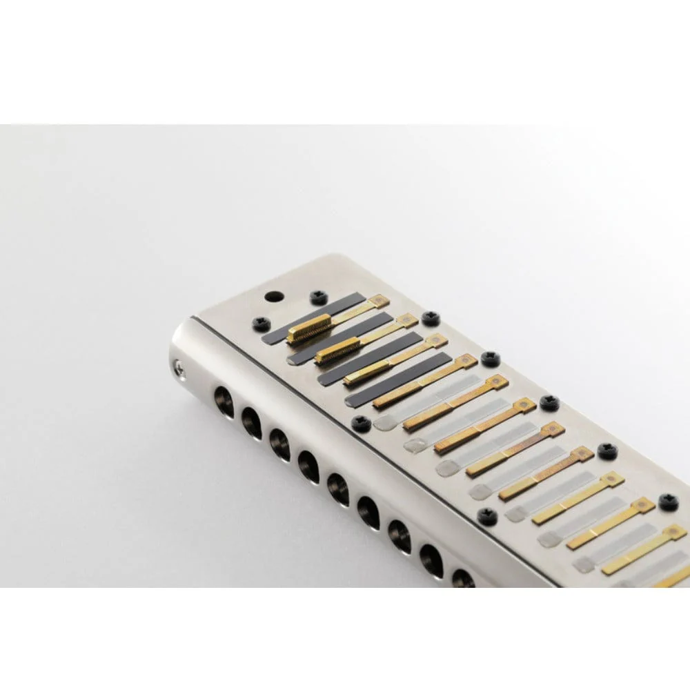 Suzuki S-48B 12-Hole Sirius Bass Chromatic Harmonica - Image 2