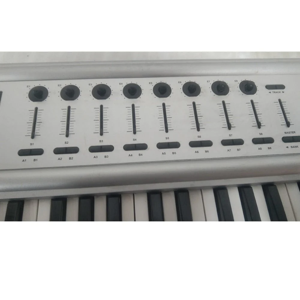 Swissonic ControlKey 88 USB Midi Keyboard - Open Box B Stock - Image 3