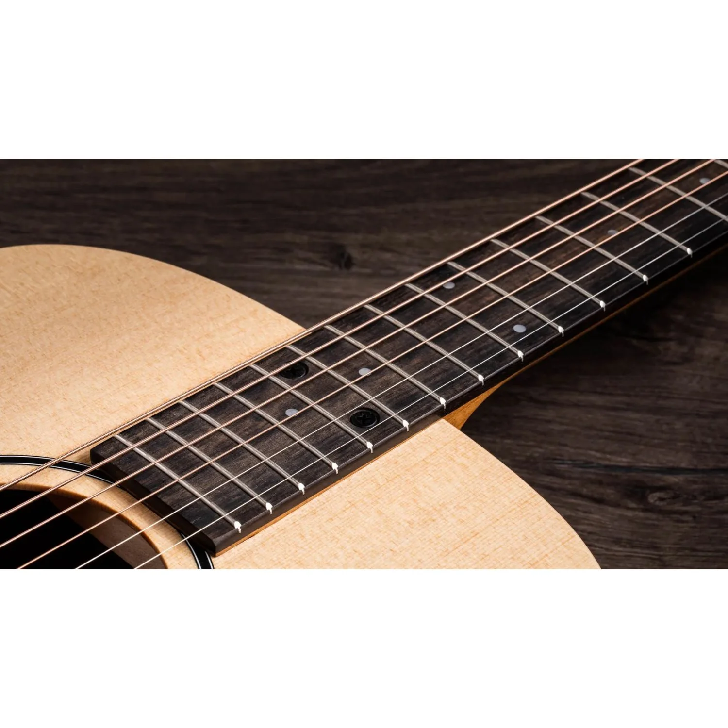 Taylor BBT Big Baby Taylor Walnut 6 String Acoustic Guitar with Gigbag - Image 6