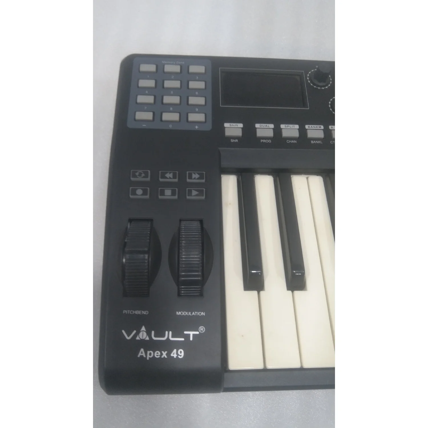 Vault APEX 49 USB MIDI Keyboard With RGB Pads - Includes Bitwig 8-Track - Open Box B Stock - Image 3