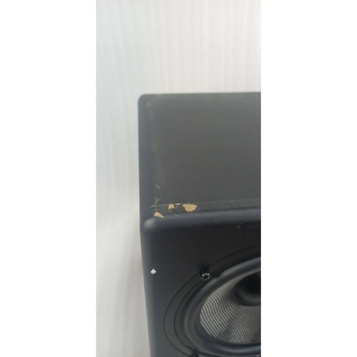 Vault C8 8-Inch Powered Studio Monitors - Pair - Open Box - Image 5