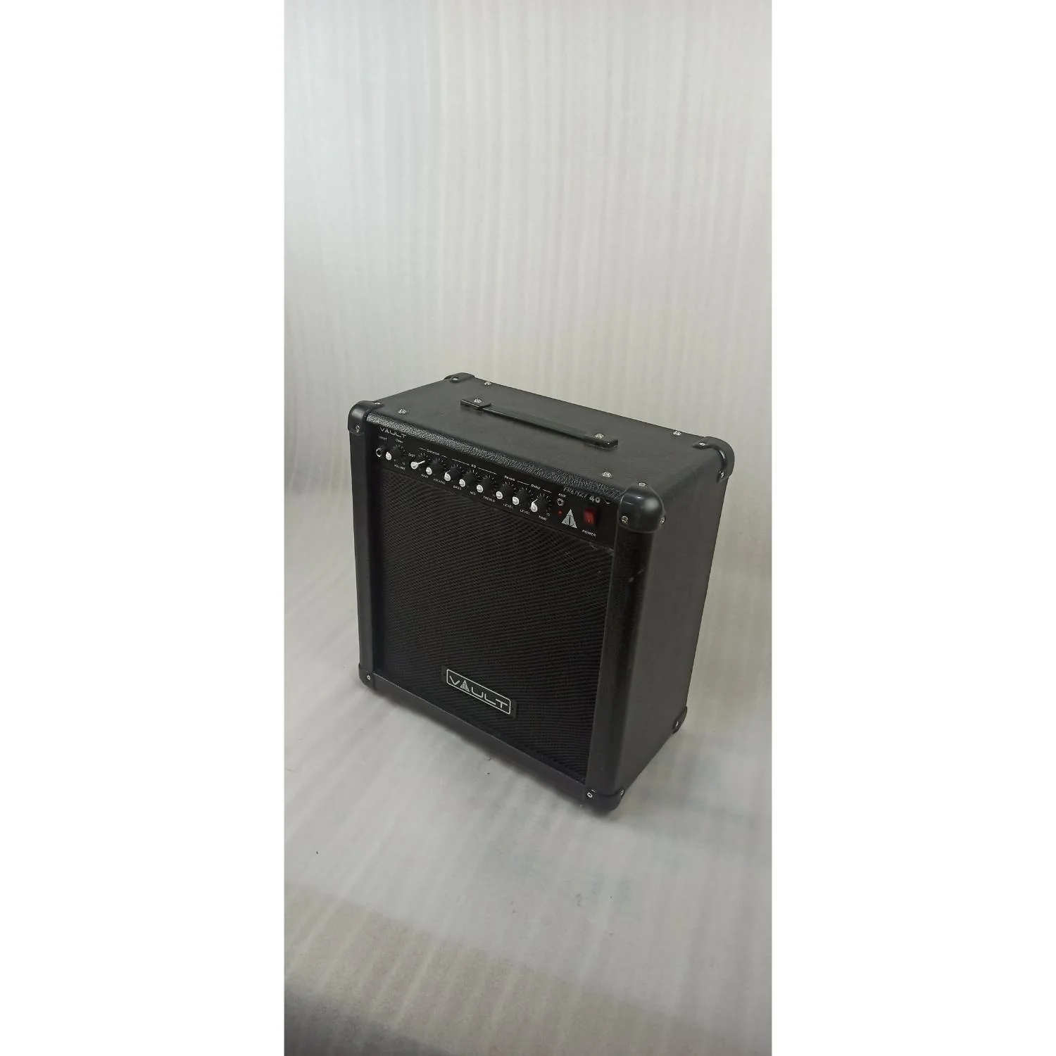 Vault Frenzy 40 Watt Combo Guitar Amplifier with Analog Distortion, Reverb & Delay All Playable Together - Open Box - Image 6