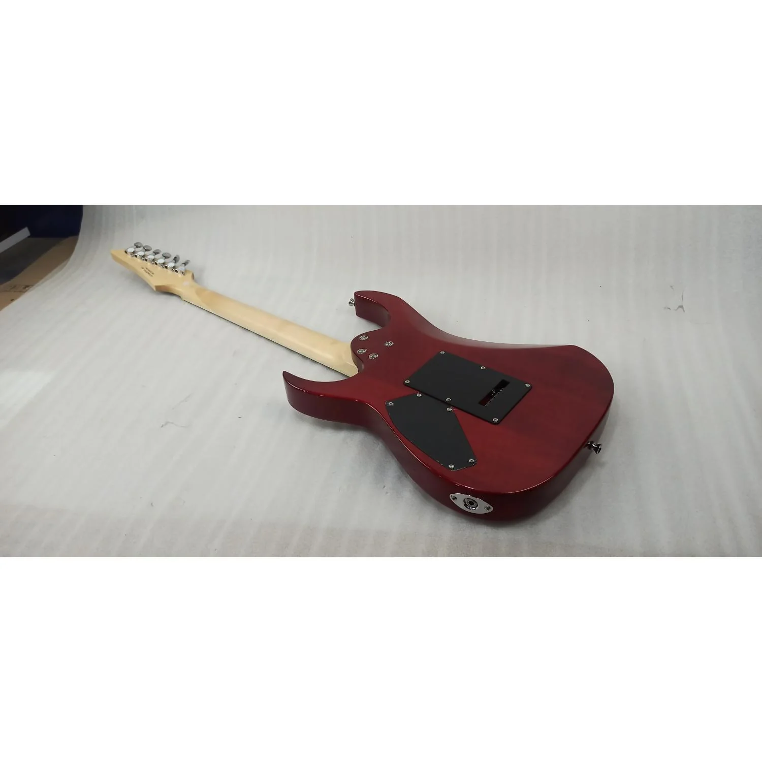 Vault RG1 Soloist Premium Electric Guitar - Open Box - Image 4
